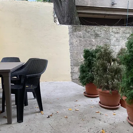 Privat bolig Vintage In Private House Bukarest