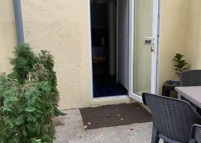Vintage In Private House בית אירוח בוקרשט