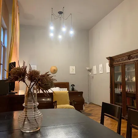 Vintage In Private House Δωμάτια σε οικογενειακή κατοικία